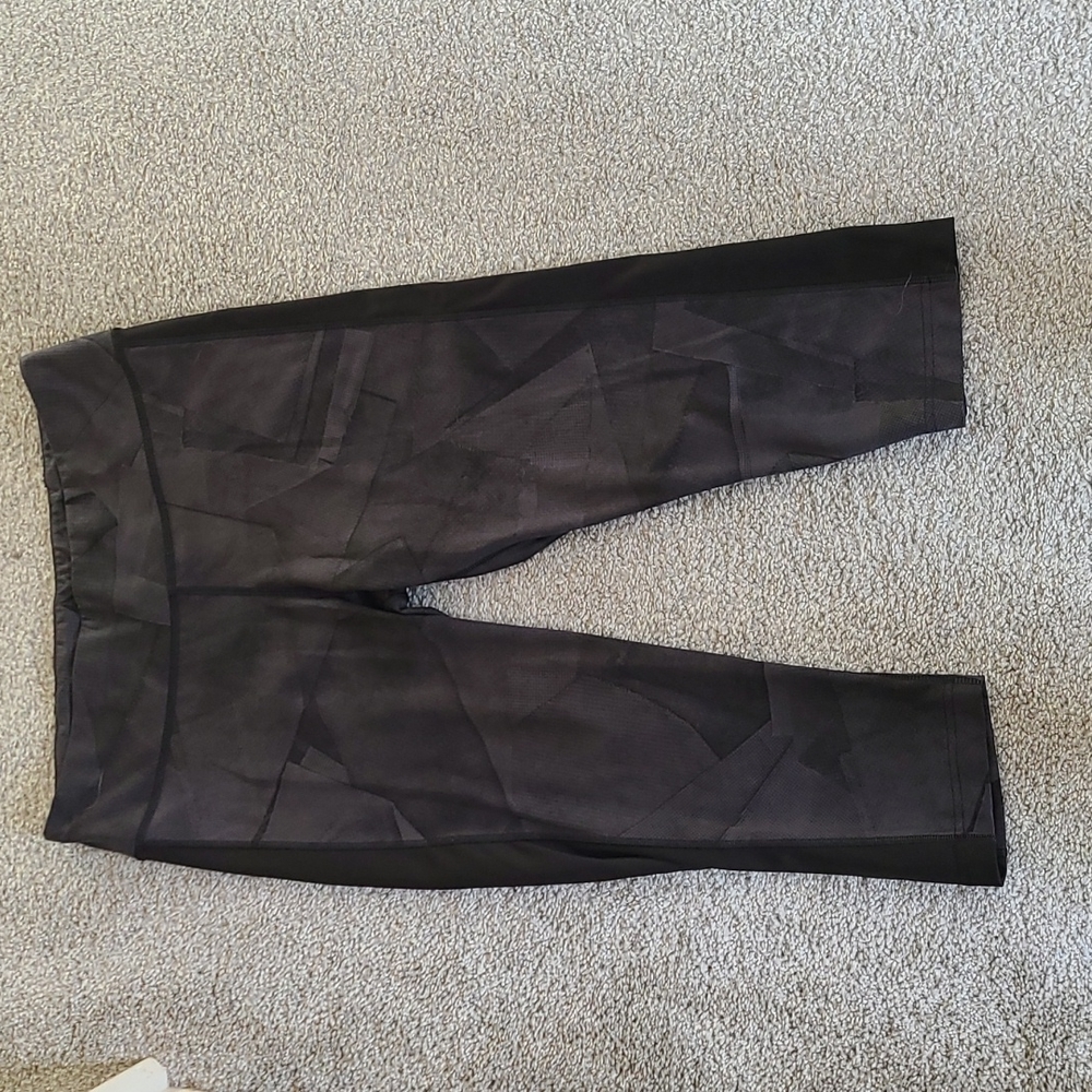Reebok Crop Legging size Large